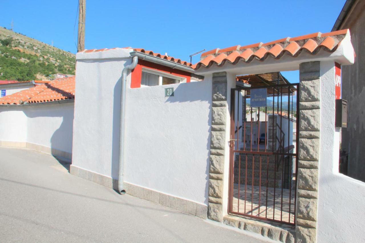 Guesthouse Donko 1 & 2 Senj  Exteriör bild