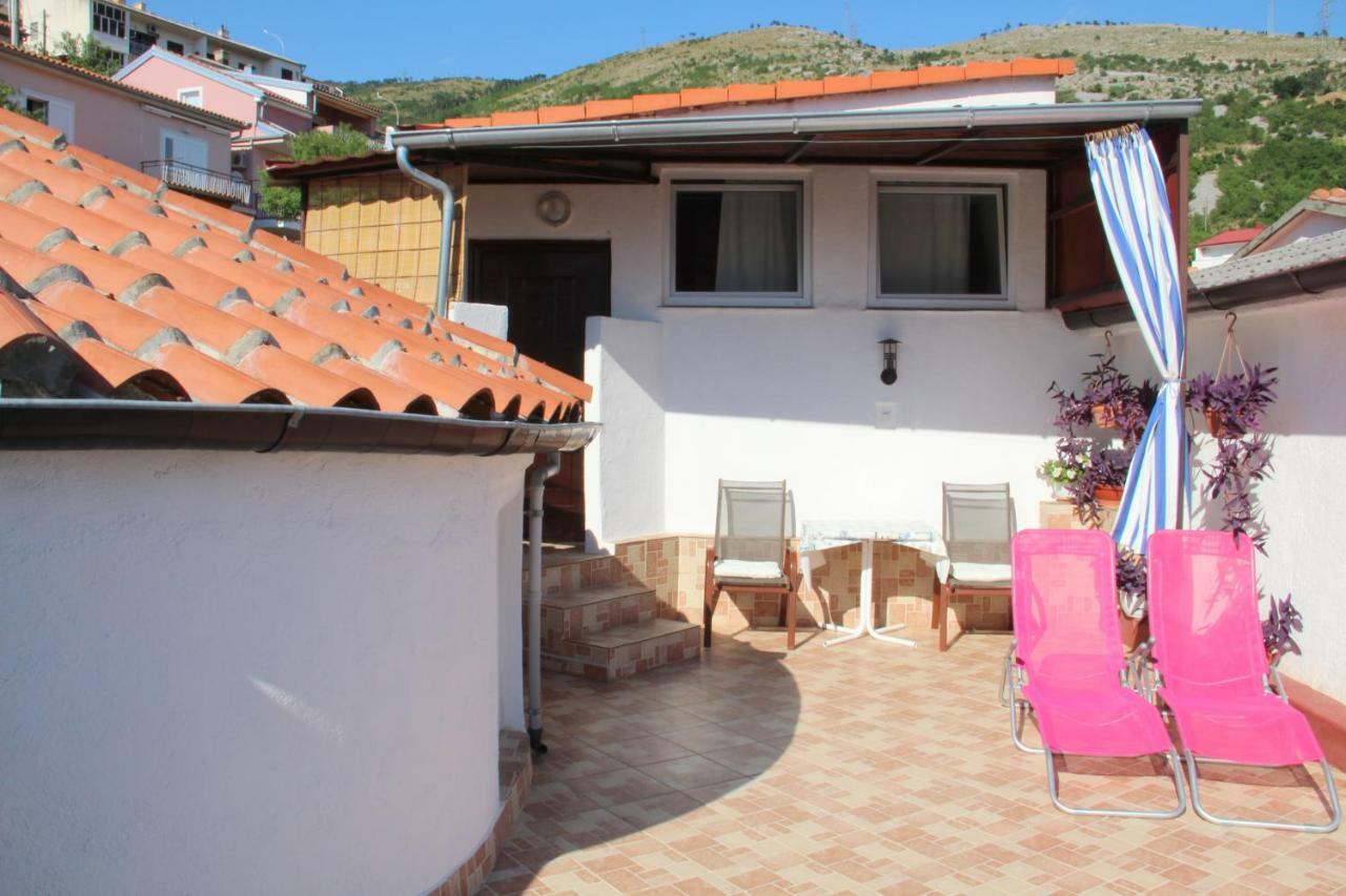 Guesthouse Donko 1 & 2 Senj  Exteriör bild